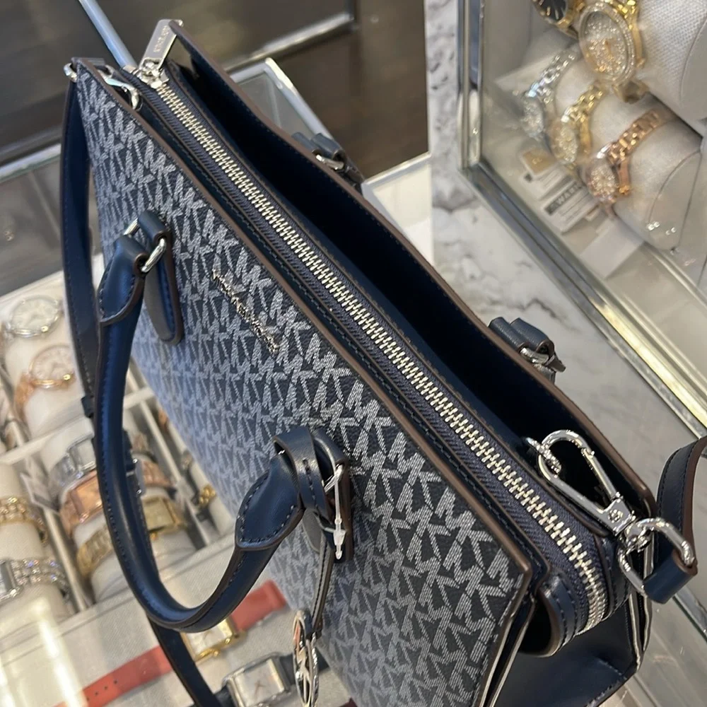 Michael Kors Sheila Medium Signature CZ Logo Satchel Crossbody Center Zip
Navy - Picture 8 of 16